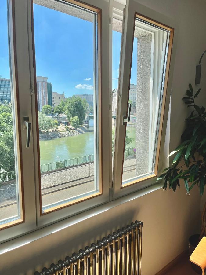 Apartment With A Musical Soul - Leopoldstadt Wina Bagian luar foto
